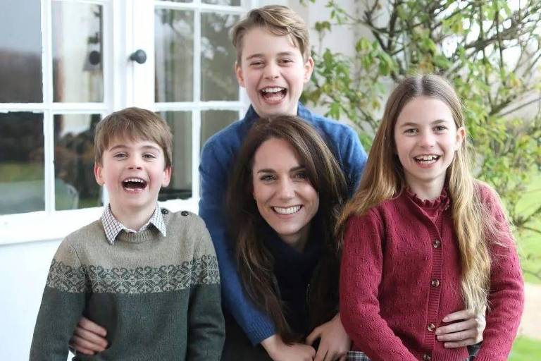 Como foto de Kate Middleton em família alimentou rumores em vez de saciar curiosidade pública
