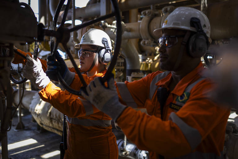 Petrobras adota medidas para tentar diminuir pressão por mais diversidade em plataformas; veja vídeo