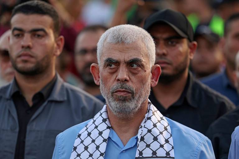 Despedaçado, Hamas pensa em sua sobrevivência ao negociar com Israel