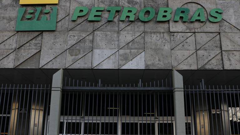 Parlamentares de esquerda enviam carta a Lula contra exploração de petróleo na Amazônia