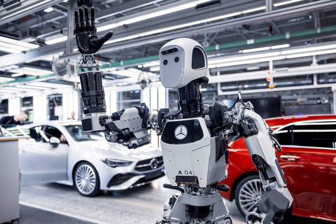 Mercedes testa robôs semelhantes aos humanos para tarefas exigentes e repetitivas
Montadora alemã recorre a dróides enquanto luta para recrutar trabalhadores confiáveis
( Foto:  Apptronik no linkedin ) DIREITOS RESERVADOS. NÃO PUBLICAR SEM AUTORIZAÇÃO DO DETENTOR DOS DIREITOS AUTORAIS E DE IMAGEM