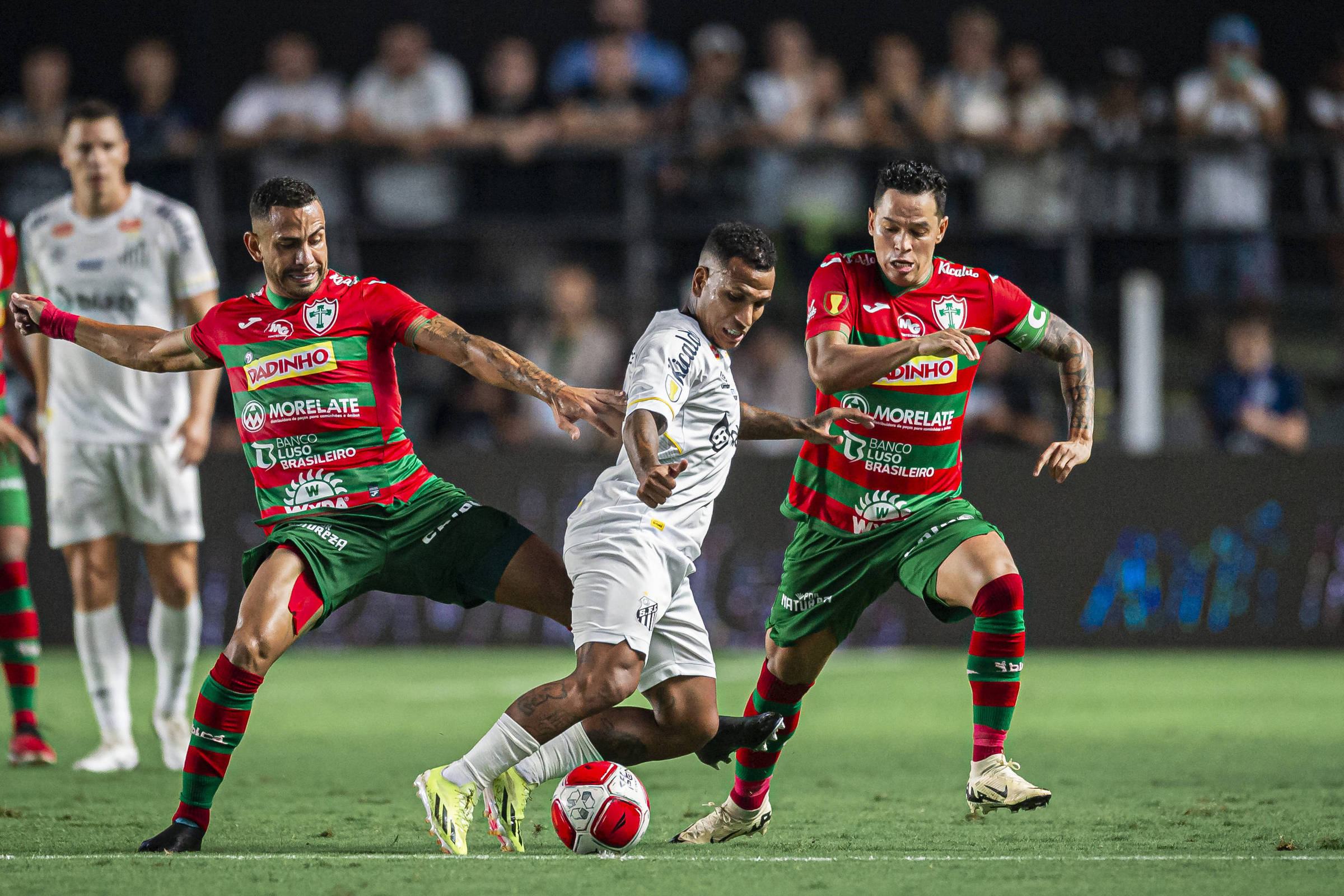 Santos beats Portuguesa on penalties and catches Bragantino in the Paulista semi-final – 03/17/2024 – Sport