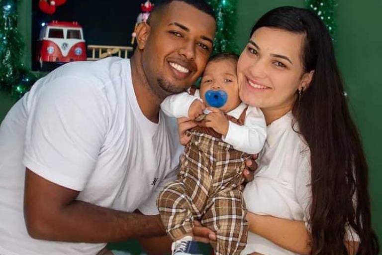 Família morta a tiros em Niterói havia saído para pegar R$ 5.000, diz parente