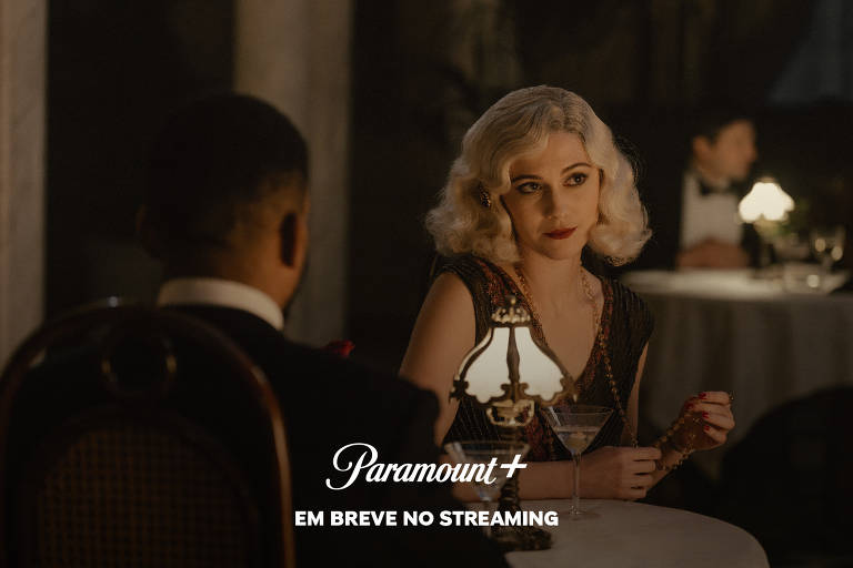 Cena da primeira temporada da série Um Cavalheiro em Moscou