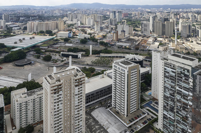 O distrito da Barra Funda é a região que mais teve aumento no número de moradores em São Paulo. A população da região cresceu 132% entre 2010 e 2022