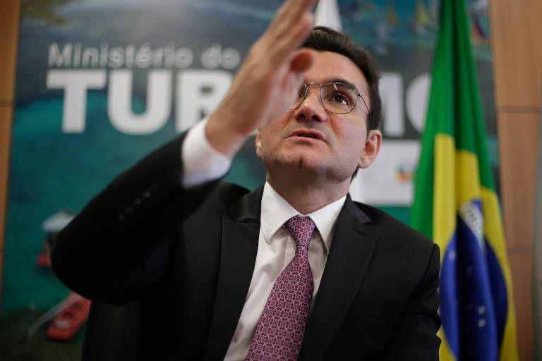 Ministro do Turismo, Celso Sabino, defende que COP30 seja apenas em Belém