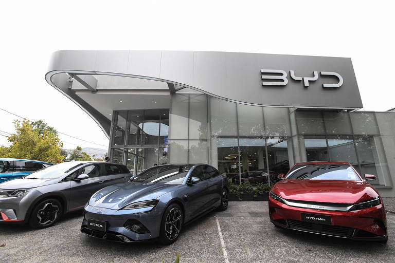 A BYD se tornou uma das grandes montadoras de carros elétricos do mundo