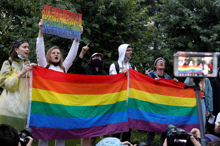 Rússia adiciona 'movimento internacional LGBTQIA+' a lista de entidades terroristas