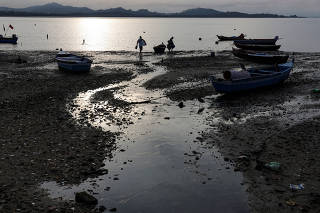 Elderly Brazilian fisherman faces uncertain future due to water pollution
