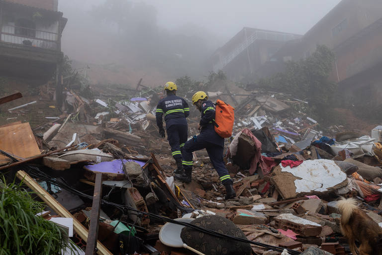 Ministério Público pede urgência para abrigo adequado a vítimas da chuva em Petrópolis (RJ)