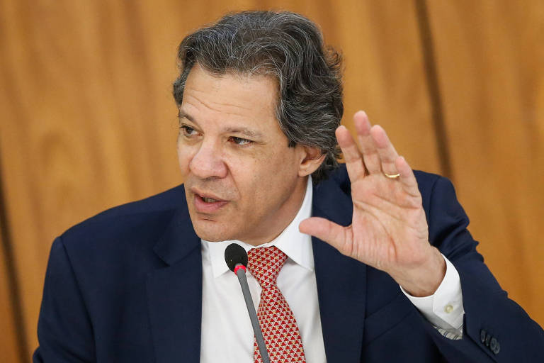 Rio pode transferir dívida da Petrobras para União em negociação, diz Haddad