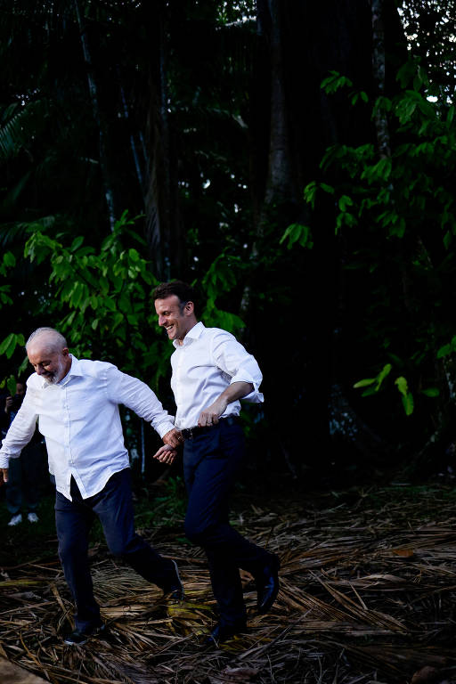 Lula e Macron anunciaram um plano de investimentos em bioeconomia para a amazônia