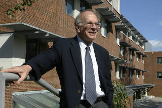 The psychologist Daniel Kahneman, who pioneered a psychologically-based branch of economics that led to a Nobel in economic science, on the campus of Princeton University in Princeton, N.J., on Oct. 23, 2002. (Keith Meyers/The New York Times)