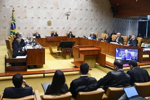 Barroso suspende julgamento no STF; corte tem 5 votos para ampliar foro especial