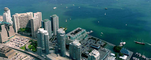 *** CITY TORO***  Project Environmental Policy AndSustainabilty Waterfront Toronto. Credit WSP / MMM Group