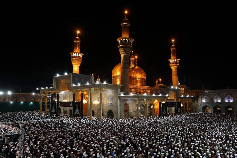 Muçulmanos celebram Noite do Destino nas primeiras horas do dia; veja fotos de hoje