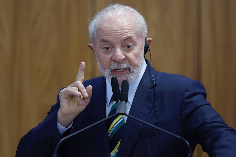 Lula adia pela 3ª vez retomada de exigência de visto para americanos