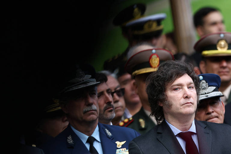 O presidente argentino, Javier Milei, durante cerimônia em memória das vítimas da Guerra das Malvinas, em Buenos Aires