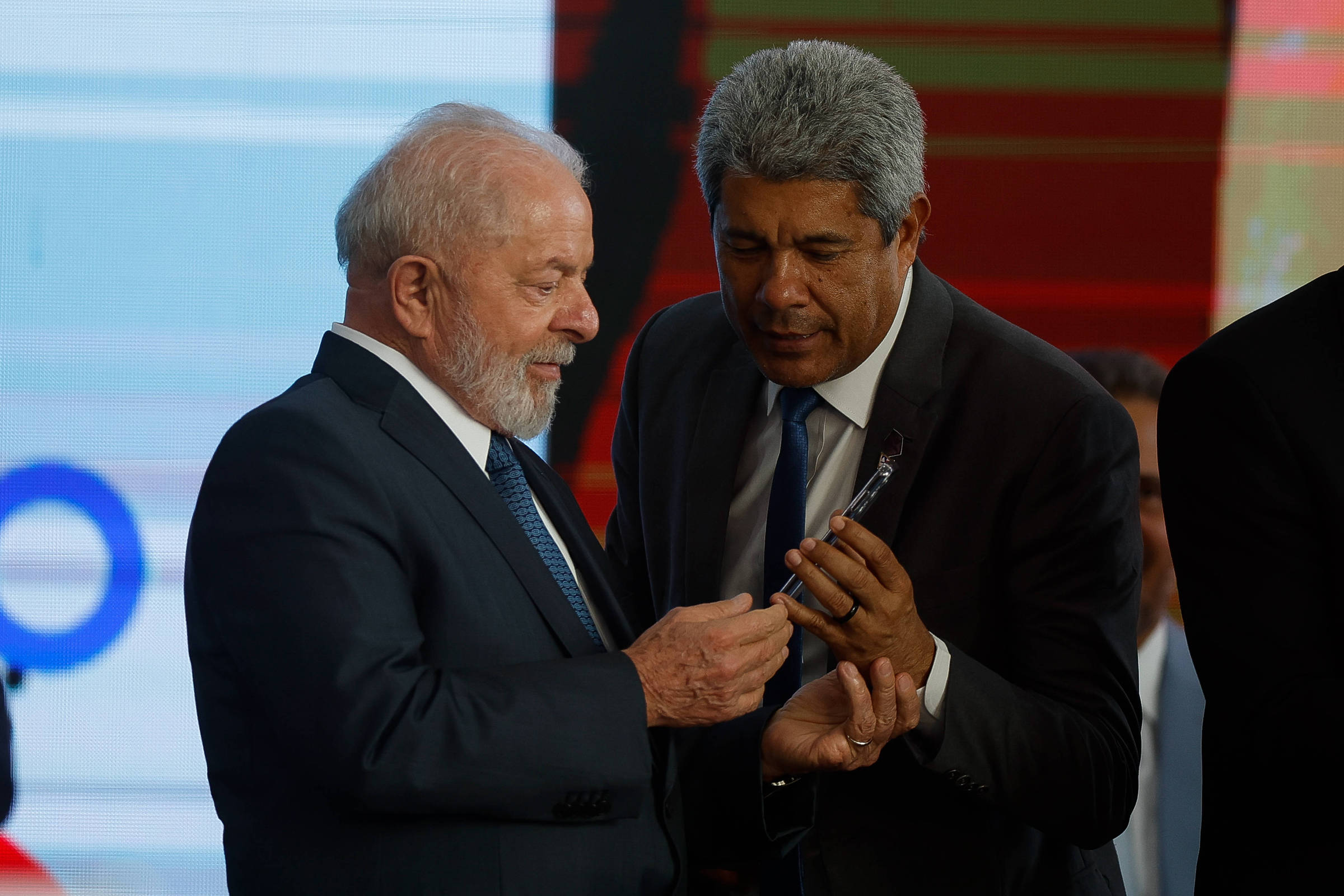 Governadores de esquerda evitam embate com direita, e Jerônimo minimiza 'consórcio da paz'