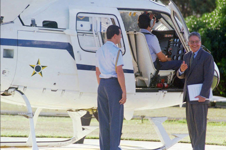 Veja imagens de ex-presidentes usando o heliponto do Palácio do Planalto