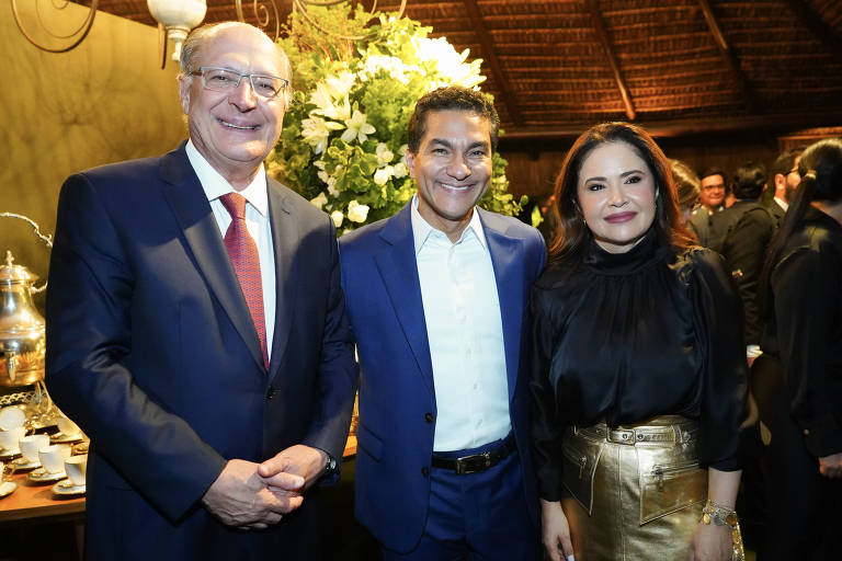 Presidente do Republicanos, Marcos Pereira, ao lado da esposa, Margareth, e do vice-presidente Geraldo Alckmin
