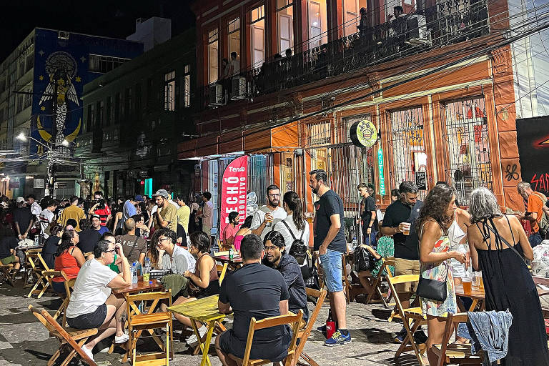 Florianópolis impõe limite de horário para bares em região badalada do centro