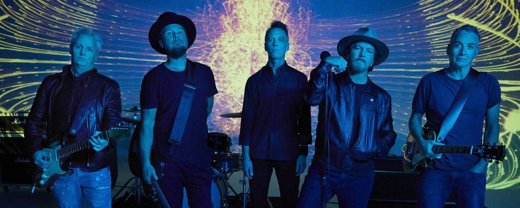 Os membros da banda Pearl Jam, que lançam o disco 'Dark Matter'