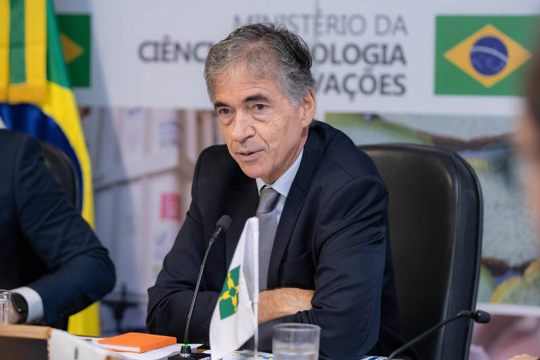 Secretário-executivo do Ministério da Ciência, Tecnologia e Inovação, Luis Fernandes