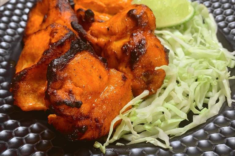 Curry's, na Liberdade, consegue popularidade com pratos tradicionais indianos