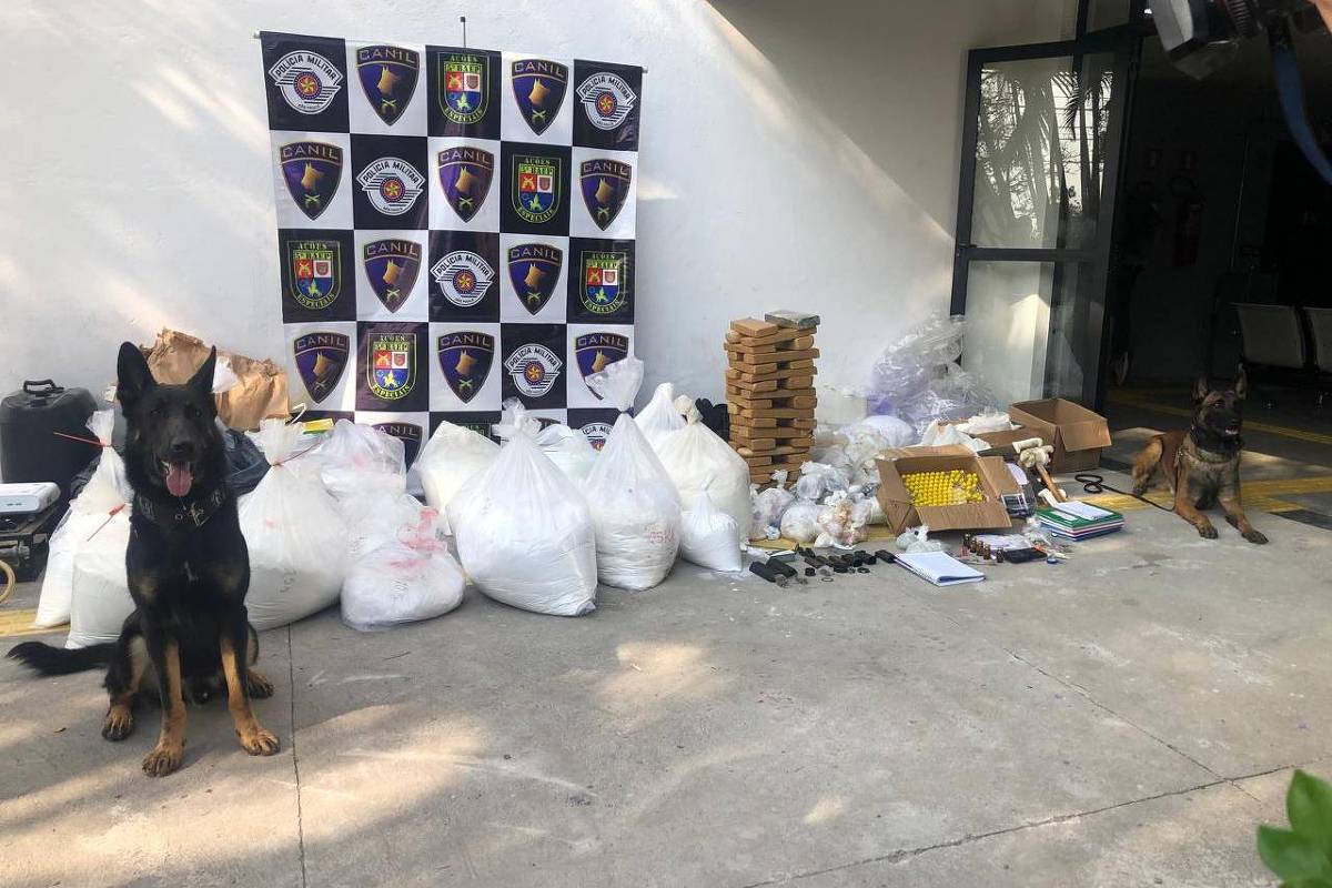 Cães da PM localizam mais de 400 kg de cocaína em Paraisópolis, zona sul de SP