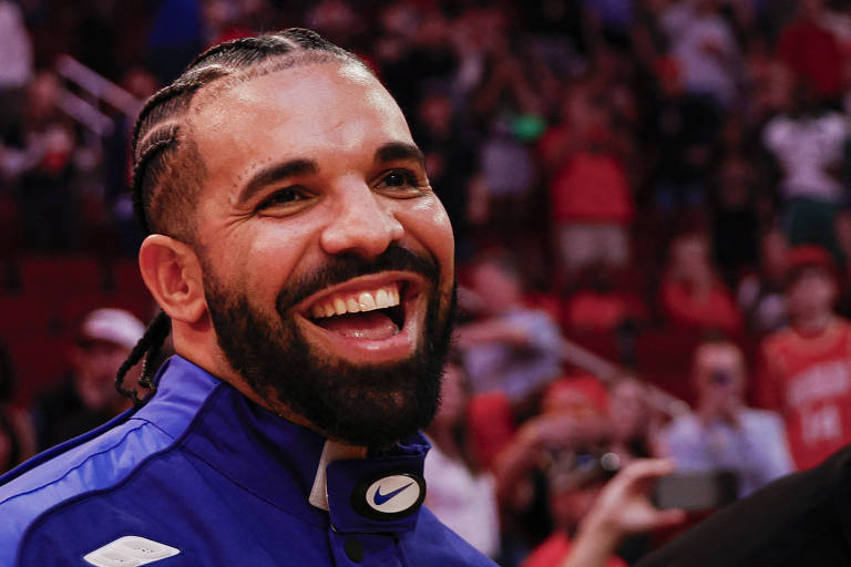 Drake aposta em vitória de brasileiro no UFC e fatura R$ 5,6 milhões