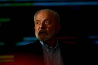 Presidente Lula no lançamento do programa Terra da Gente, no Palácio do Planalto