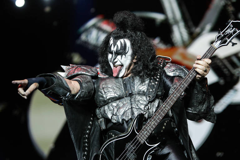 Gene Simmons, do Kiss, responsabiliza gravadoras pela decadência do rock