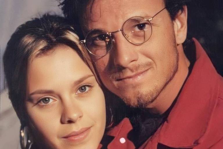 Carolina Dieckmann e Marcello Novaes em 'Vira Lata' (1996)