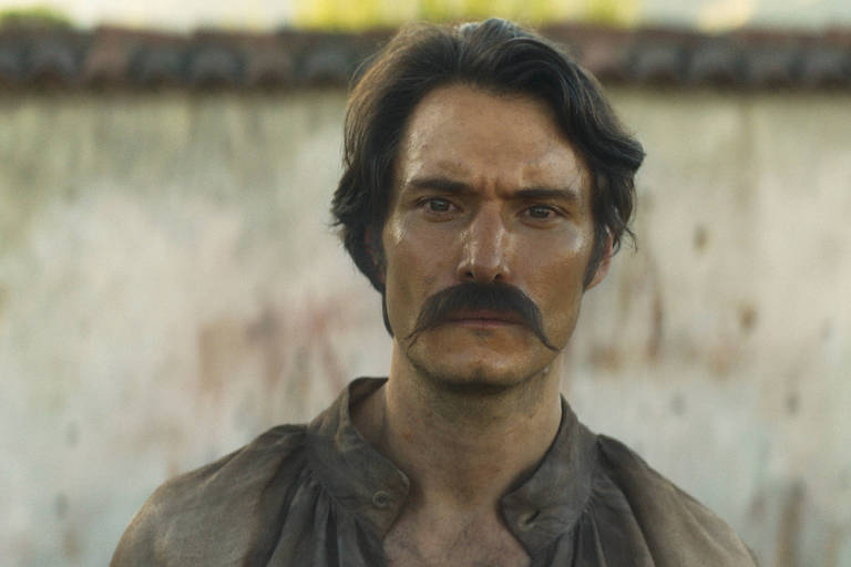 O ator Claudio Cataño na primeira imagem da série 'Cem Anos de Solidão', da Netflix