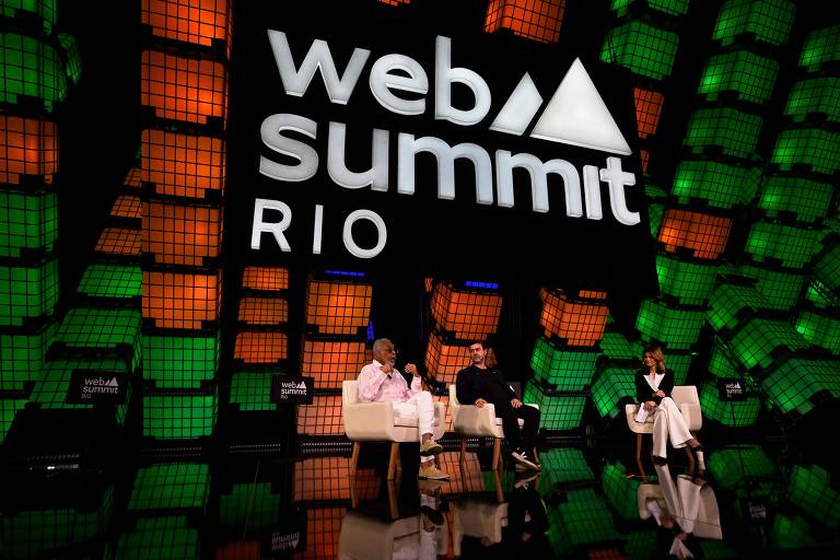 Web Summit Rio prioriza inglês para plateia brasileira, mas perde representantes internacionais