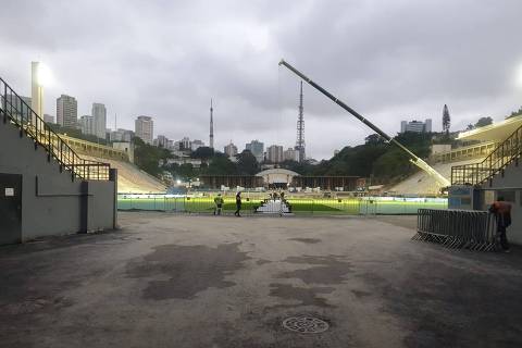 Prefeitura de São Paulo decide interditar o Pacaembu por insistência em show vetado de Roberto Carlos