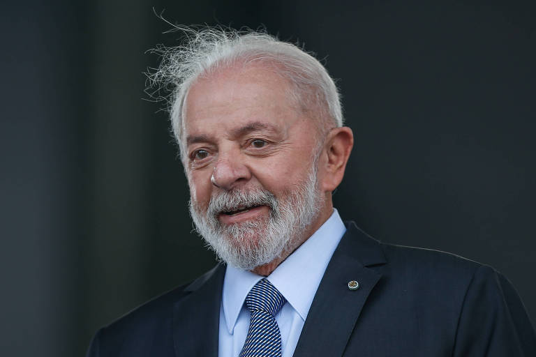 Lula se reúne agora com líderes e ministros para definir articulação em meio a crise com poderes