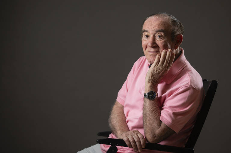 Retrato do ator Renato Aragão, o Didi, aos 89 anos, em hotel no Jardim Paulista, em São Paulo
