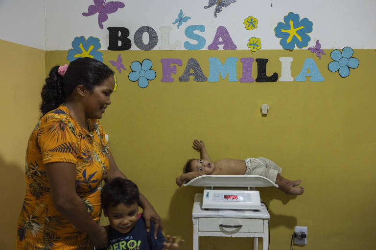 Sala de peso para criancas que recebem Bolsa Família na Unidade Basica de Saúde de Melgaço