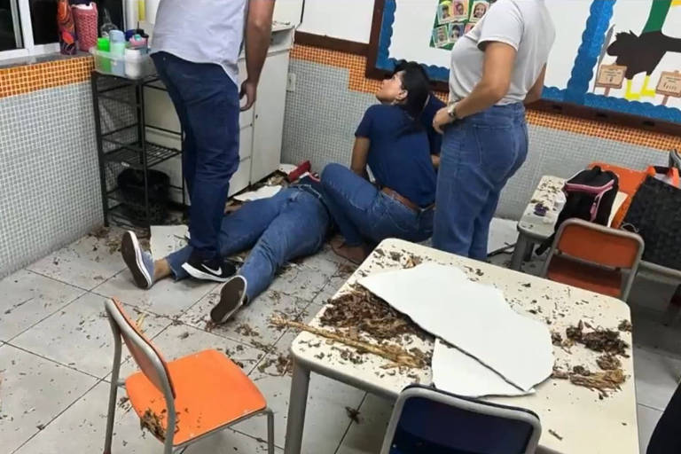 Piso cede e professora cai do 2º andar de escola em Vitória