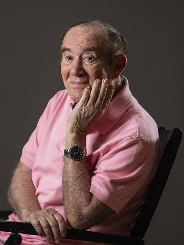 Sao Paulo, SP, BRASIL, 18-04-2024:  Retrato do ator Renato Aragao, 89, o Didi, cuja vida e carreira vao ser homenageadas no musical 