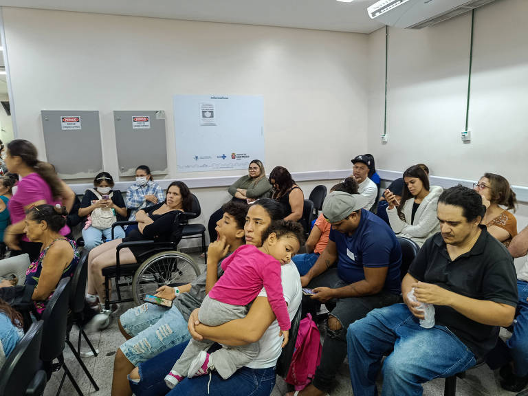 UPAs de São Paulo acumulam casos de dengue e gripe