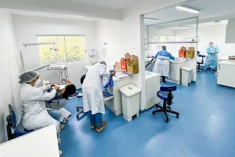 Sala de odontologia da UBS Jardim Souza foi ampliada e três consultórios fazem atendimento simultâneo 