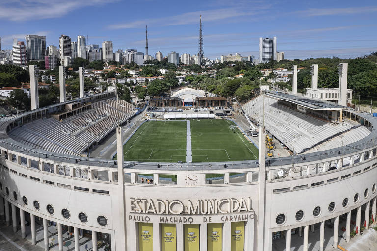 Estádio do Pacaembu, na zona oeste de São Paulo, passa por reforma desde 2019
