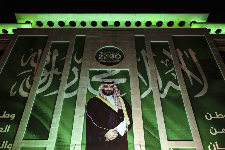 Poster do 'Visão 2030' com Mohammed bin Salman