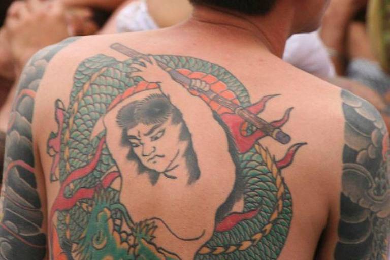 Yakuza tatuado
