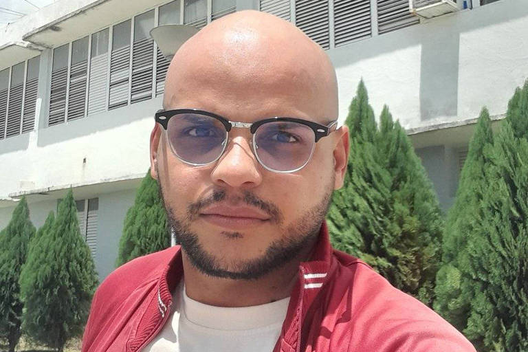 O jornalista cubano José Estrada, preso pelo regime em 26 de abril