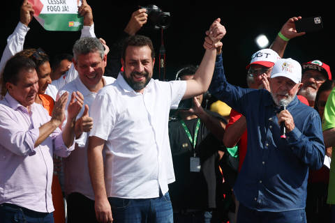 Governo apaga vídeo de evento em que Lula fez campanha antecipada para Boulos