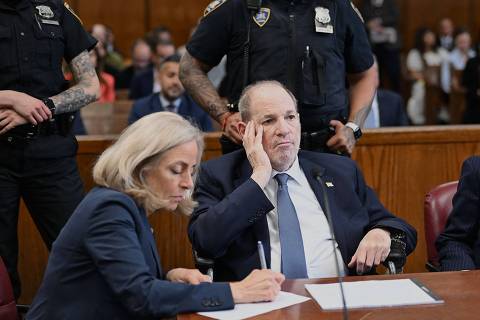 Former film producer Harvey Weinstein looks on during a preliminary hearing after his rape conviction was overturned inside the Manhattan Criminal Court in New York on May 1, 2024. New York's highest court on April 25, 2024, overturned Weinstein's 2020 conviction on sex crime charges. (Photo by Curtis Means / POOL / AFP)